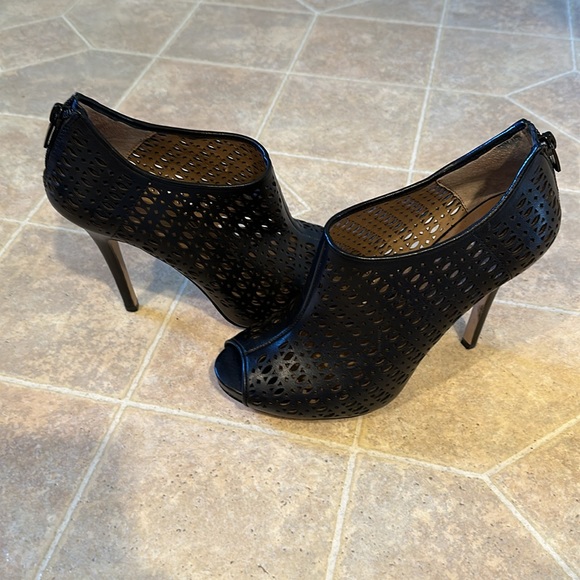 Ann Taylor Booties - Picture 6 of 6